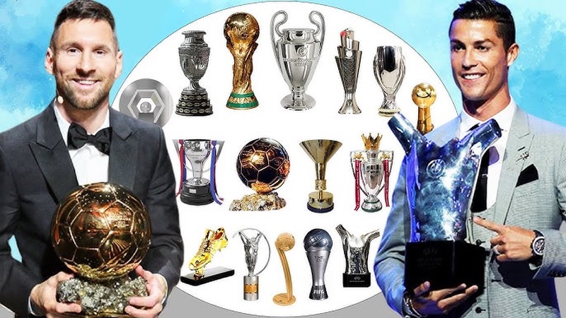 Danh hiệu này tiếp theo khó thoát khỏi 2 siêu sao