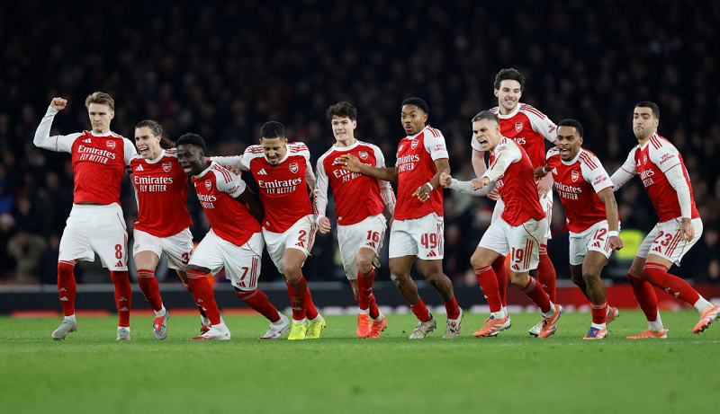 Alexander Isak: Hinh mau tien dao hoan hao cua bong da hien dai